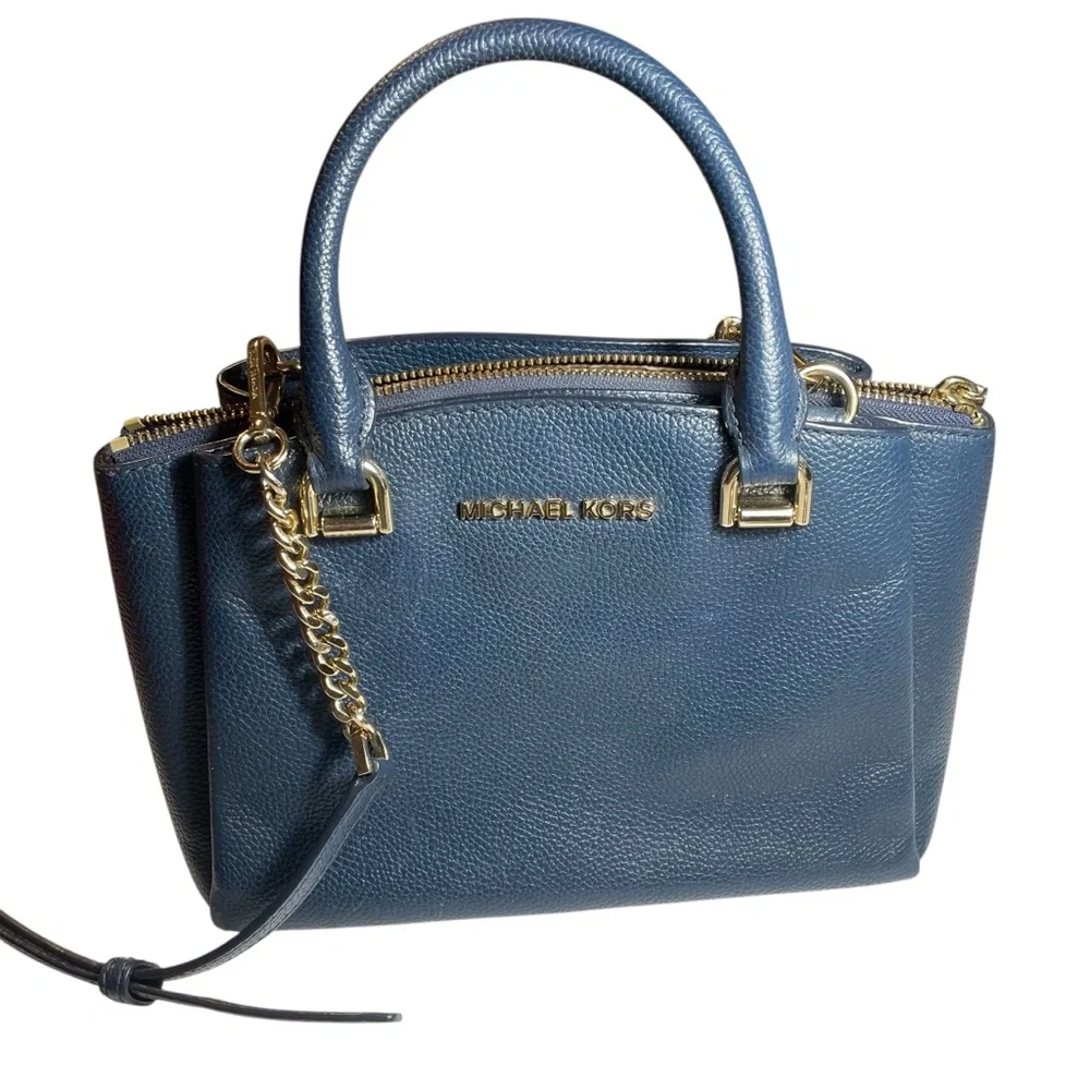 Michael Kors classic navy